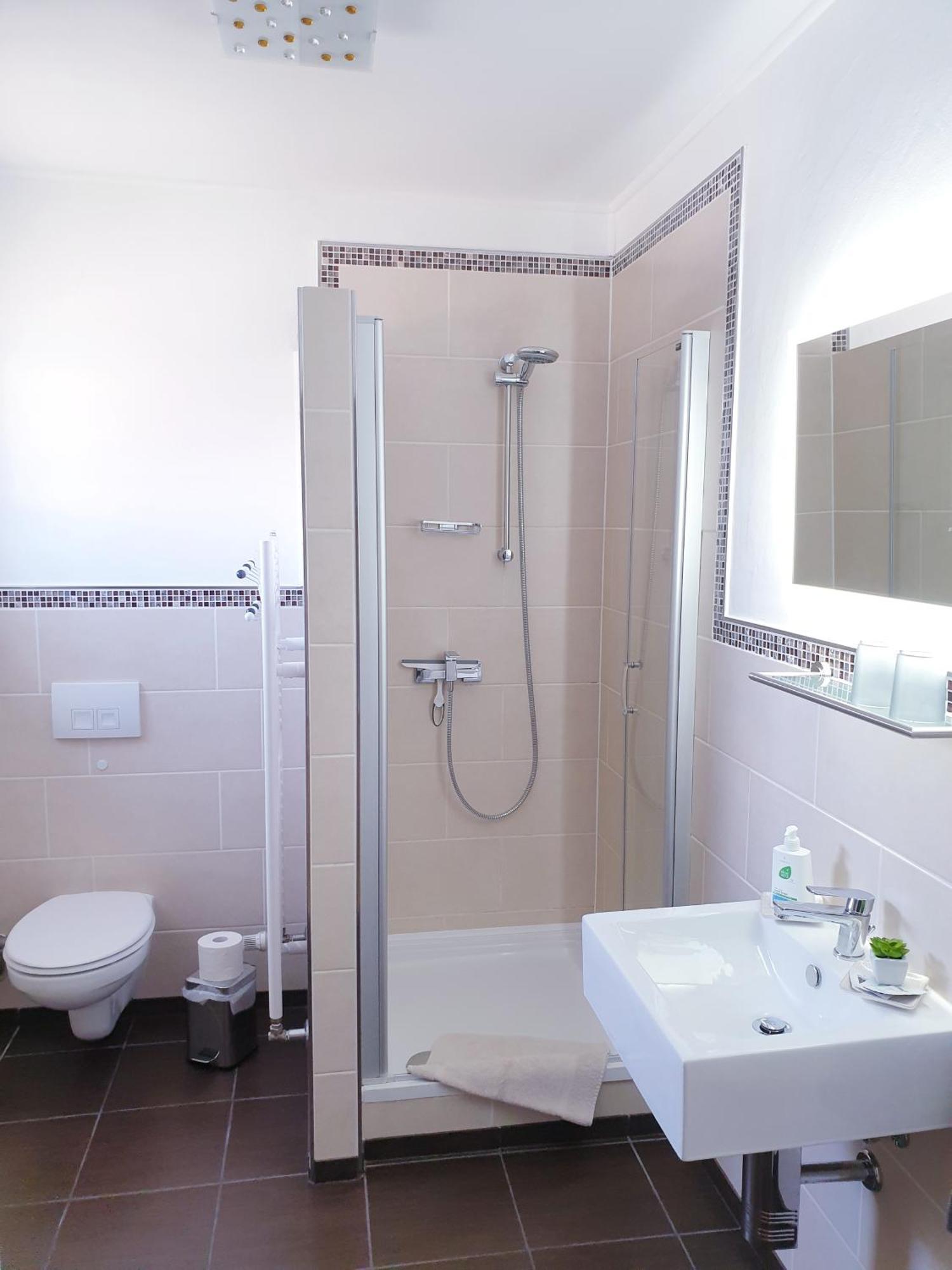 קלוטן Ferienwohnung Ambiente חדר תמונה